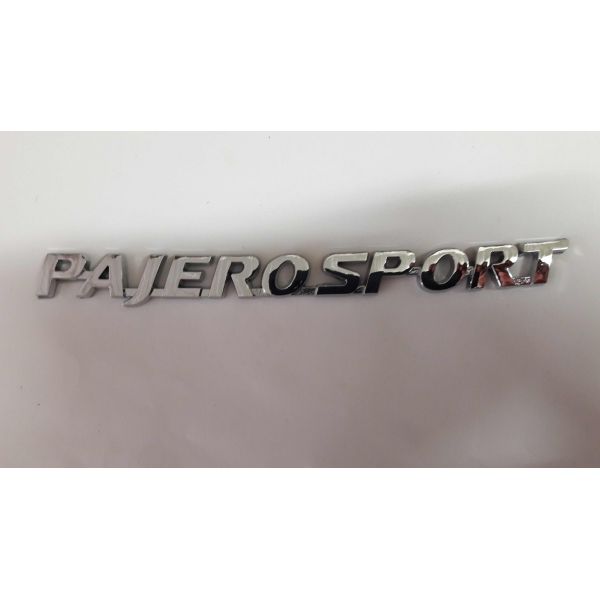 Надпись Pajero Sport 18,2х1,8см