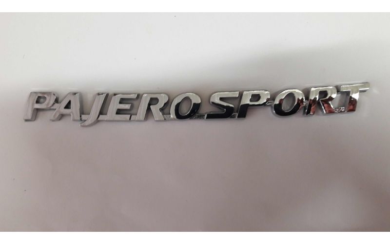 Надпись Pajero Sport 18,2х1,8см