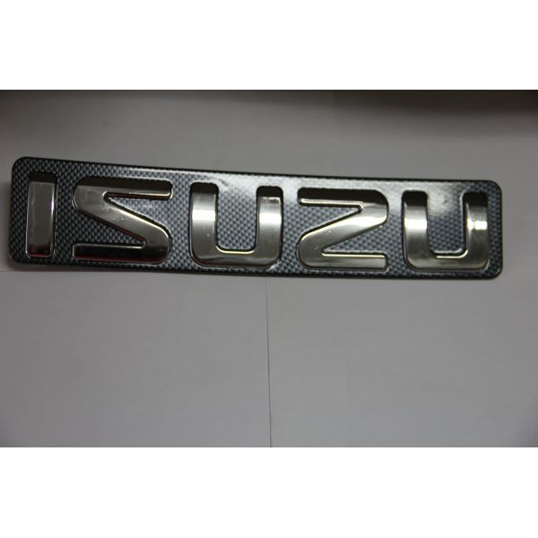 Надпись ISUZU карбон 31,5х6,5см