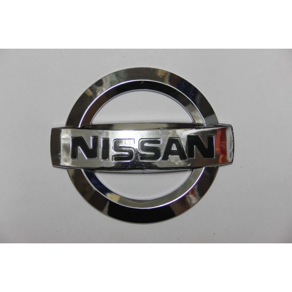 Эмблема Nissan 12.5см-10.5см Хром