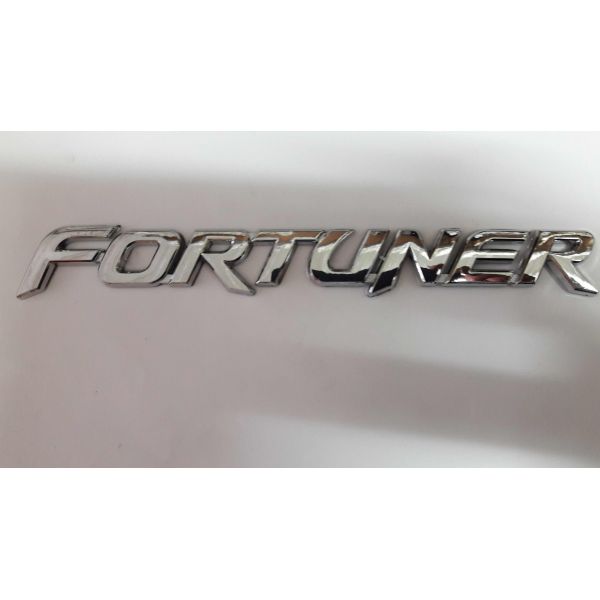 Шильдик Fortuner  24,3х2,3см