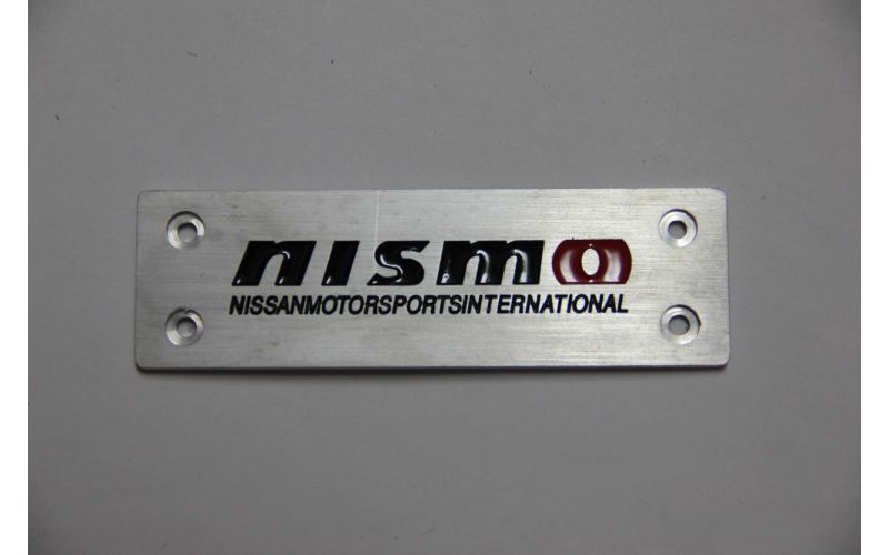 Шильдик NISMO в ковер 11х3.5см