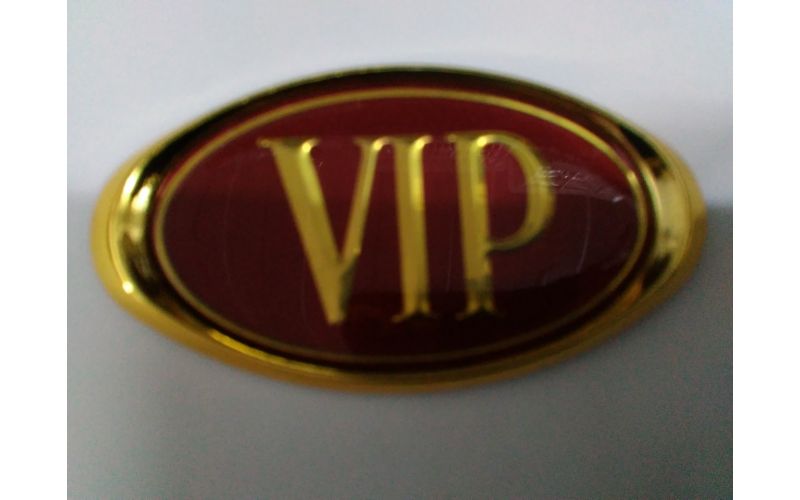 Шильдики VIP золото 9,3х5см